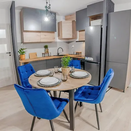 Ceglana 68metrow * Katowice